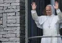 POPE LEO XIV VOWS TO TACKLE CLERICAL ABUSE AFTER MEETING FRENCH SURVIVORS