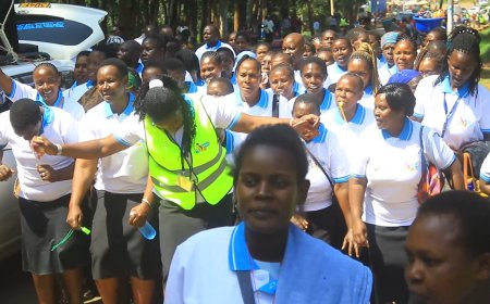 Small scale traders join hands, come together to improve their lives financially