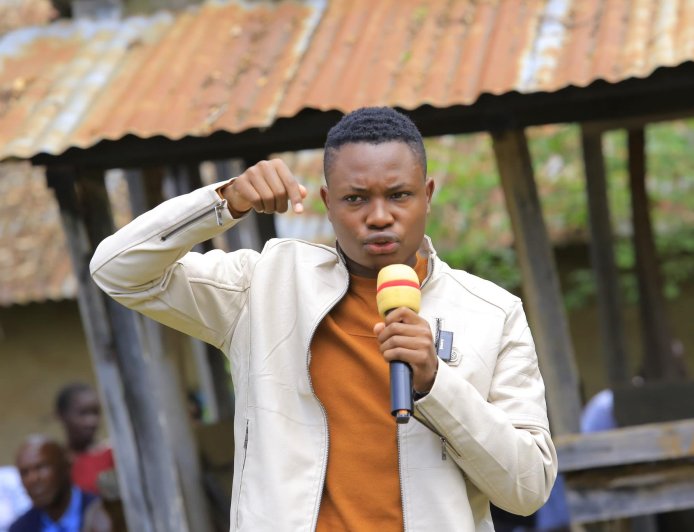 Priscillah Mong'are sits with Frankline Nyangau aka Zakayo on why his parents did not want him to join comedy but chose to push on