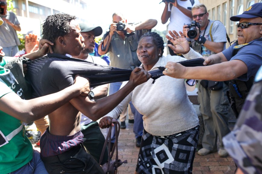 SOUTH AFRICA GRIPPED BY FRESH WAVE OF XENOPHOBIC VIOLENCE TARGETING MIGRANTS