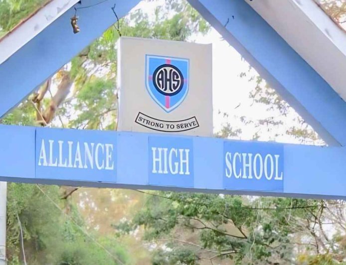 ALLIANCE HIGH SCHOOL CLOSED INDEFINITELY AFTER EARLY-MORNING MATTRESS STORE FIRE
